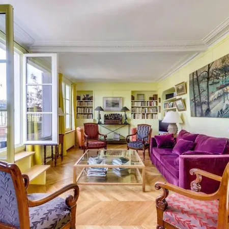 Le Pastel - Refined & Colorful - Madeleine Apartment